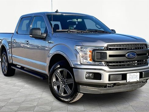 Certified 2020 Ford F150 XLT w/ Equipment Group 302A Luxury image 12