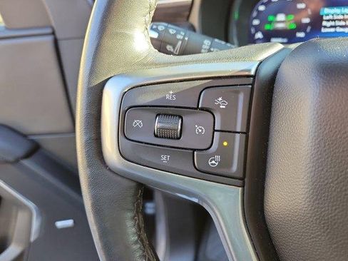 Used 2022 Chevrolet Tahoe Z71 w/ Off-Road Capability Package image 27