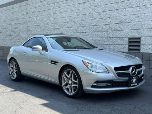 Used 2013 Mercedes-Benz SLK 250 image 5