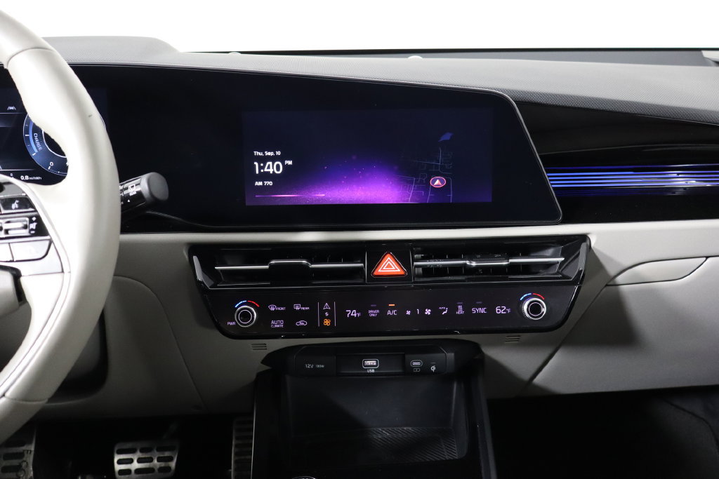 Used 2023 Kia Niro Wave w/ Wave Preserve Package FWD image 27