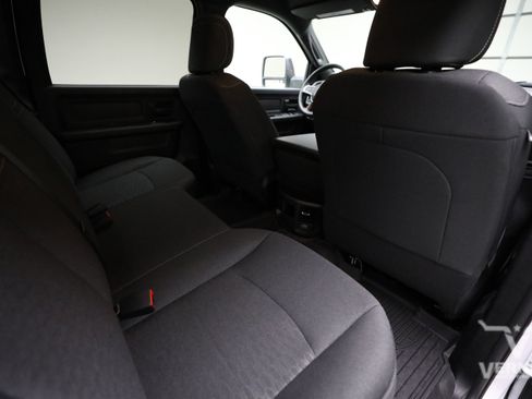 New 2026 RAM 3500 Tradesman AWD/4WD image 12