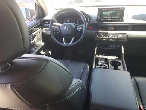 Used 2024 Honda Pilot EX-L image 17