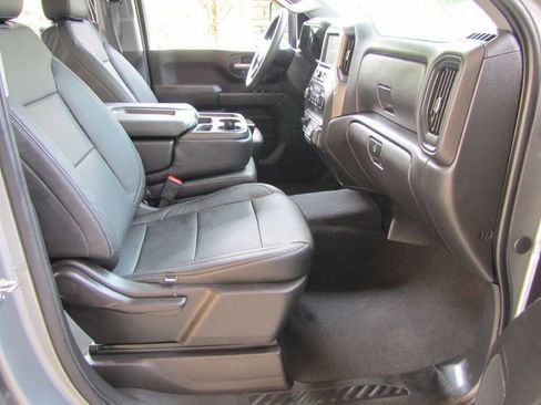 Used 2026 Chevrolet Silverado 2500 Custom w/ Custom Value Package AWD/4WD image 19