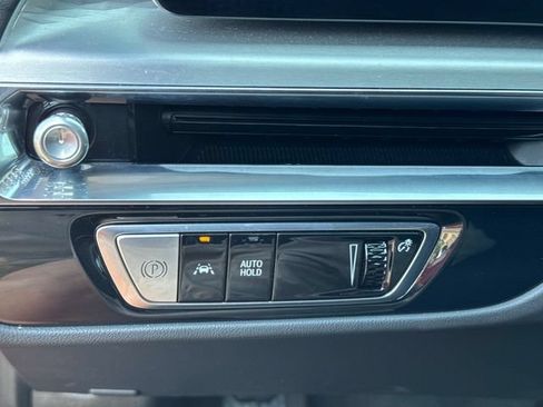 Certified 2024 Cadillac Lyriq Sport AWD/4WD image 32