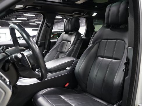 Used 2019 Land Rover Range Rover Sport Supercharged AWD/4WD image 11