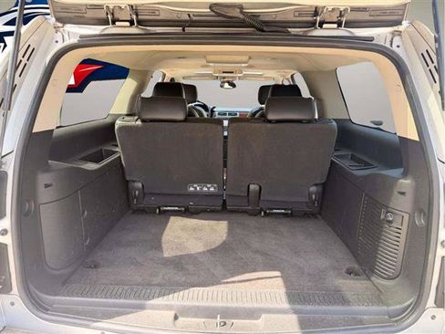 Used 2013 Chevrolet Suburban LT AWD/4WD image 16