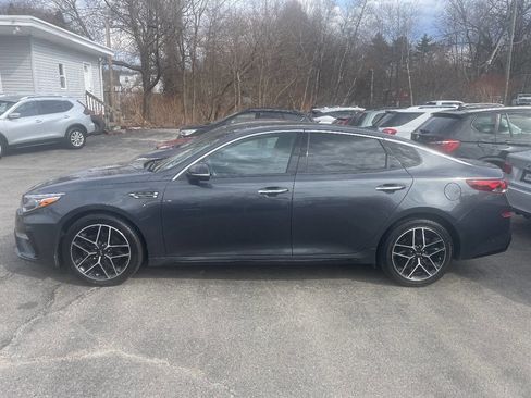 Used 2020 Kia Optima SE image 2