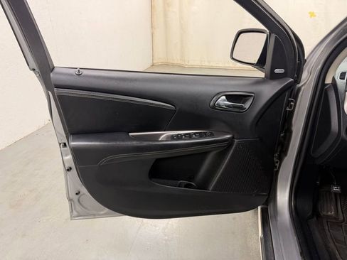 Used 2017 Dodge Journey Crossroad AWD/4WD image 20