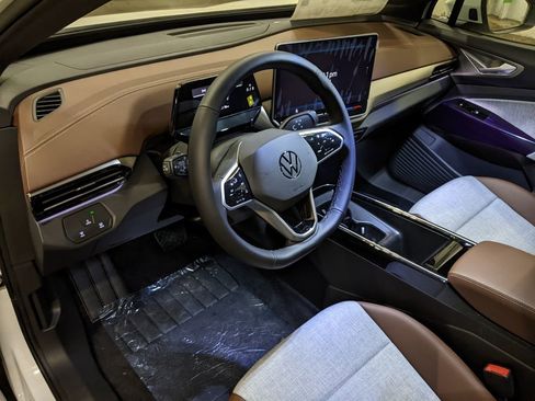 New 2026 Volkswagen ID.4 Pro RWD image 8