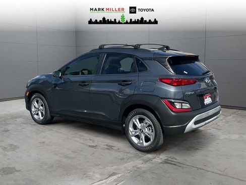 Used 2022 Hyundai Kona SEL image 3