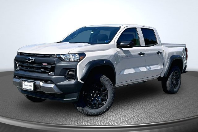 New 2026 Chevrolet Colorado Trail Boss AWD/4WD image 1