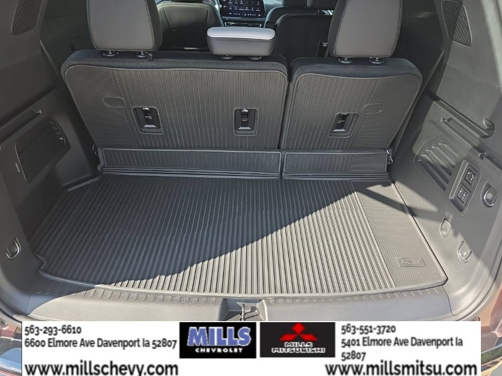 Used 2026 Chevrolet Traverse High Country w/ LPO, Floor Liner Package FWD image 19
