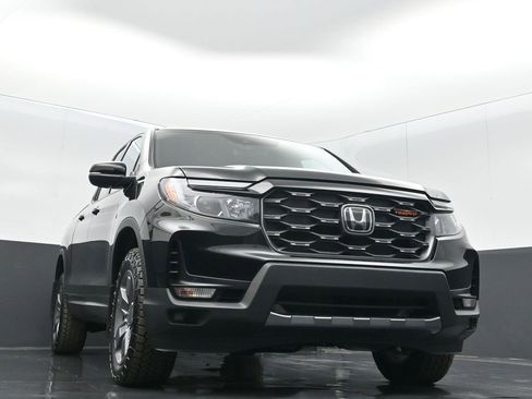 Certified 2025 Honda Ridgeline TrailSport image 5