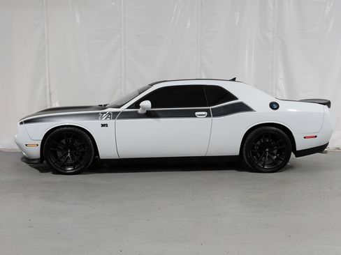 Used 2018 Dodge Challenger T/A RWD image 2