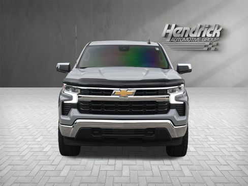 Used 2024 Chevrolet Silverado 1500 LT AWD/4WD image 3