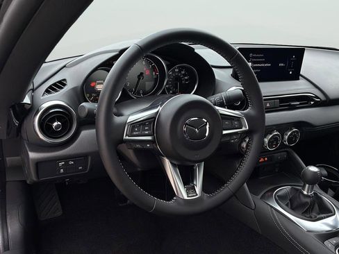 New 2026 MAZDA MX-5 Miata RF Grand Touring RWD image 19