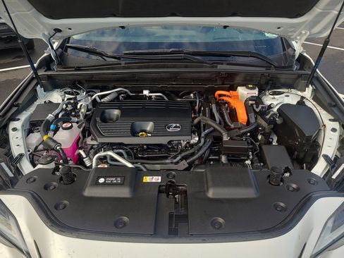 Used 2025 Lexus NX 450h+ AWD w/ Accessory Package (2T) image 33