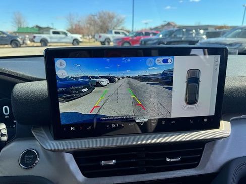 New 2026 Ford Explorer Active image 27