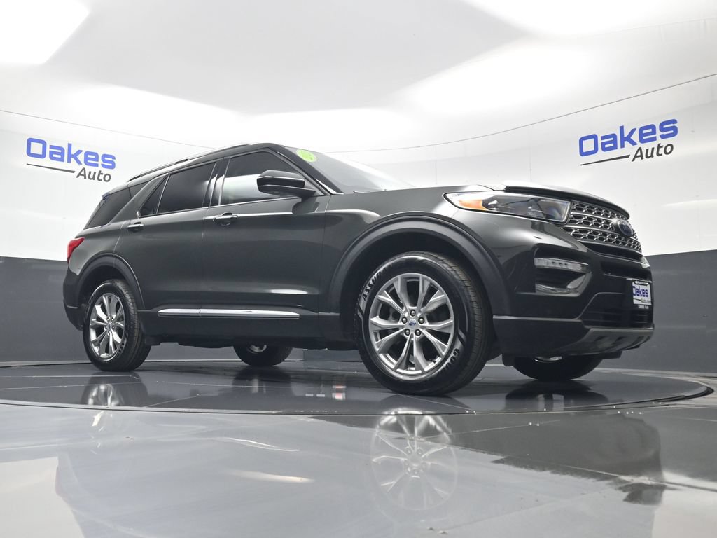 Used 2023 Ford Explorer Limited AWD/4WD image 39