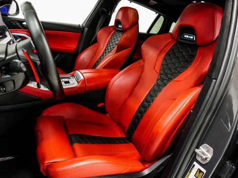 Used 2024 BMW X6 M Competition w/ Executive Package image 18