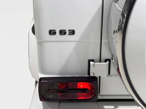 Used 2014 Mercedes-Benz G 63 AMG 4MATIC image 26