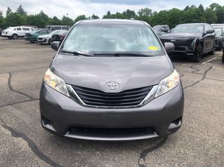 Used 2013 Toyota Sienna LE FWD video 2