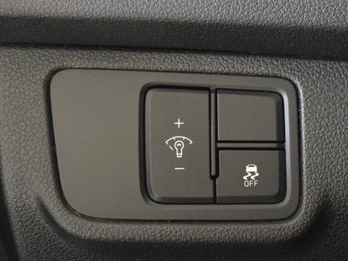 Used 2019 Hyundai Accent SE FWD image 32