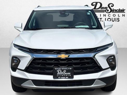 Used 2024 Chevrolet Blazer LT w/ Convenience Package FWD image 8