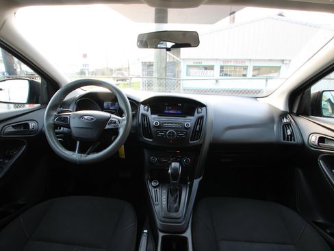 Used 2017 Ford Focus S FWD image 13