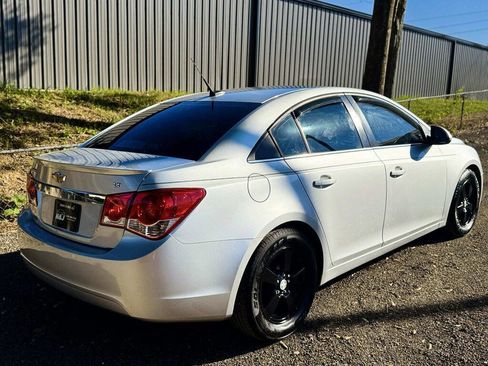 Used 2013 Chevrolet Cruze LT image 7
