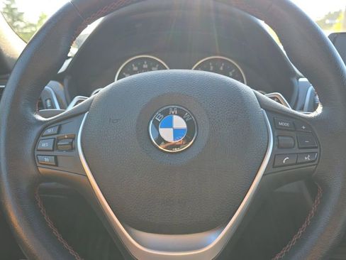 Used 2017 BMW 330i Sedan RWD image 25