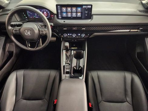 Used 2025 Honda Accord Sport image 4
