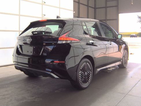 Used 2024 Nissan Leaf SV Plus FWD image 3