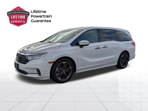 Used 2024 Honda Odyssey Elite image 7