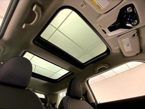 Certified 2025 MINI Cooper S image 26