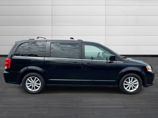Used 2019 Dodge Grand Caravan SXT FWD video 2