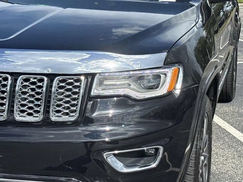 Used 2018 Jeep Grand Cherokee Overland RWD image 10