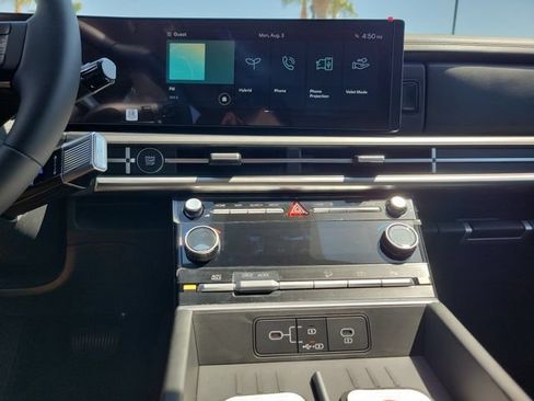 New 2026 Hyundai Santa Fe SE FWD image 15