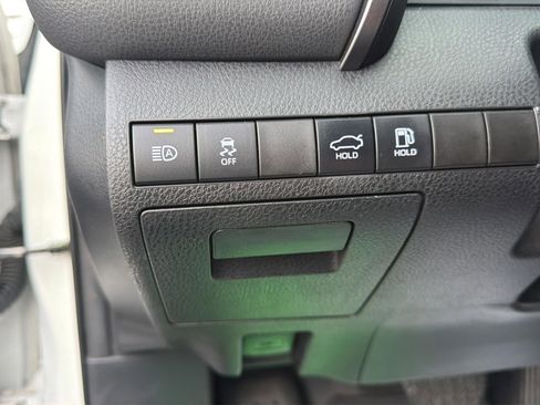Used 2022 Toyota Camry XSE w/ Navigation Upgrade Package FWD image 26