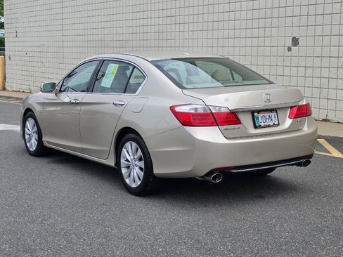 Used 2015 Honda Accord EX-L image 5