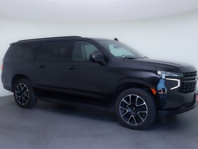 Used 2024 Chevrolet Suburban RST