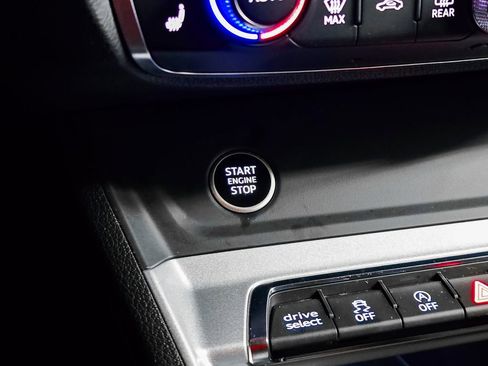 Used 2021 Audi Q3 2.0T Premium w/ Convenience Package image 30