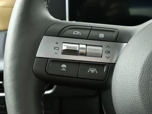 New 2025 Hyundai Sonata Limited FWD image 11