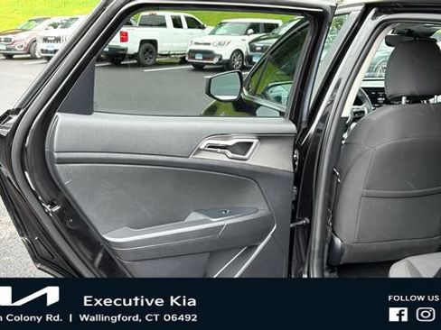 Certified 2023 Kia Sportage LX AWD/4WD image 20