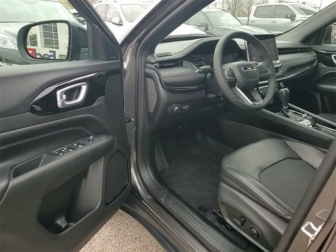 Used 2023 Jeep Compass Altitude w/ Convenience Group image 20