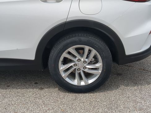 Used 2024 Buick Envista Preferred FWD image 11