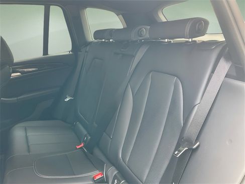 Used 2023 BMW X3 xDrive30i image 13