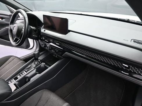 Certified 2023 Honda Accord Sport image 16