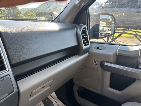 Used 2020 Ford F150 XLT w/ Equipment Group 302A Luxury image 23