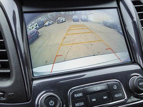 Used 2016 Chevrolet Impala LTZ w/ Enhanced Convenience Package image 19